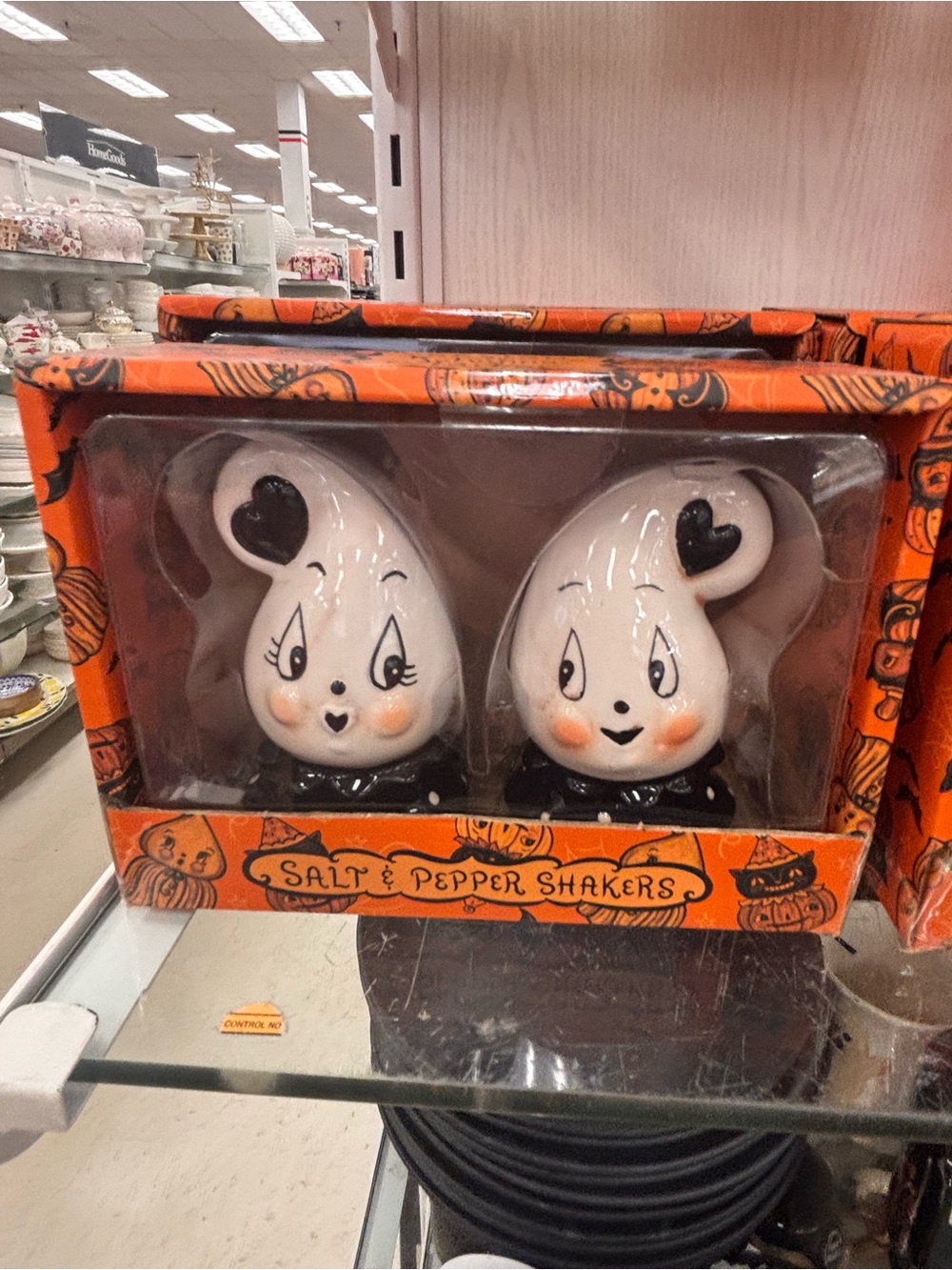 Halloween Ghost Salt & Pepper Shaker Set - White